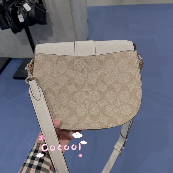 NWT Coach C2806 Georgie Saddle Bag In Signature Canvas Brand New - Picture 2 of 9